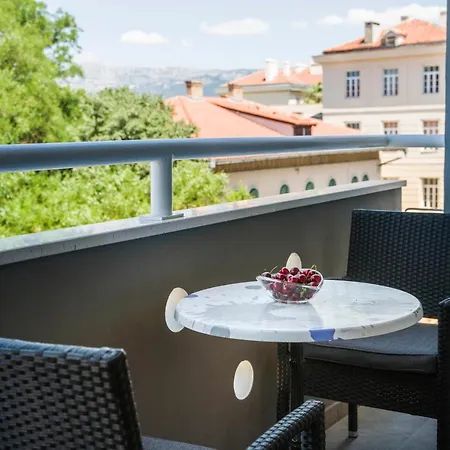 Apartment Luxury