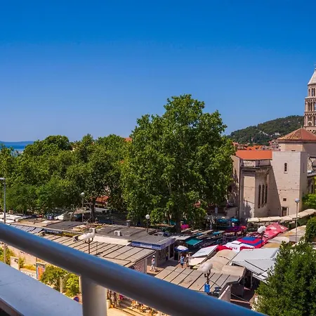 Luxury * Split